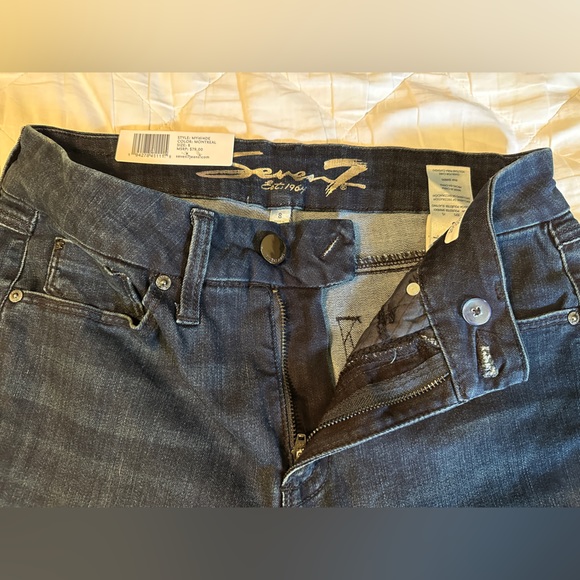 NWT Seven7 Jeans, size 8 - Picture 4 of 6